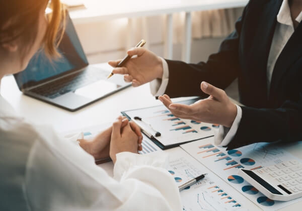 金融・保険業界のリニューアルSEO